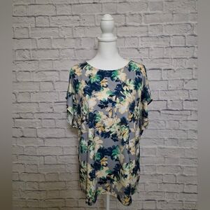 Skye's the Limit Blue and White Short Sleeve Tee